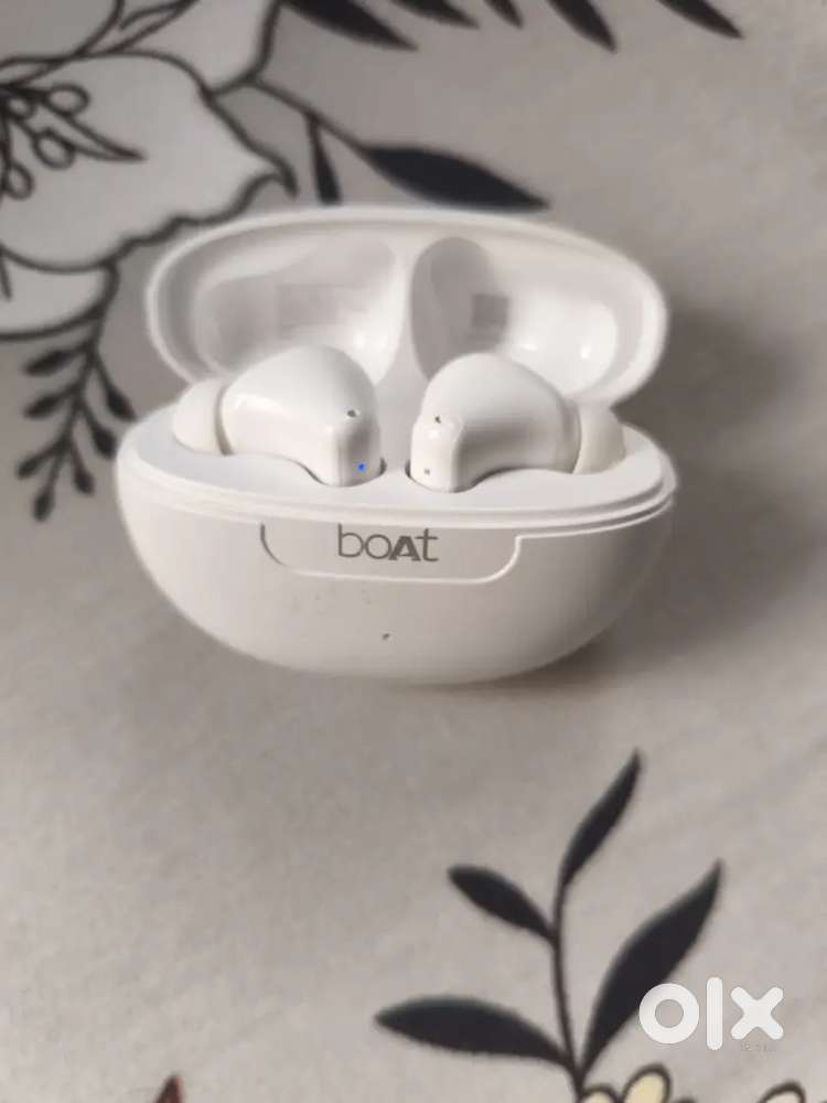 Boat BluetoothEar buds