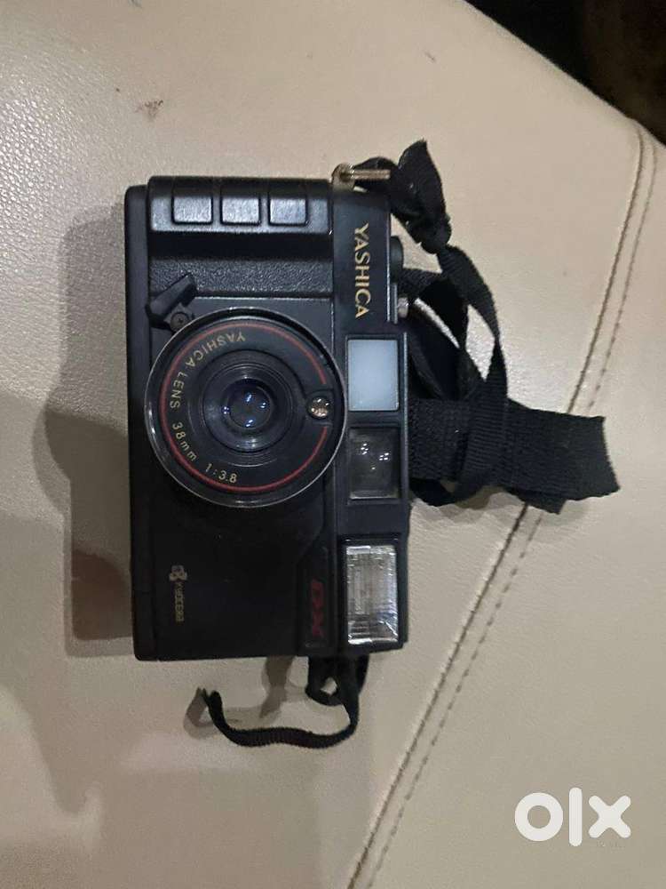 Yashica MF-2