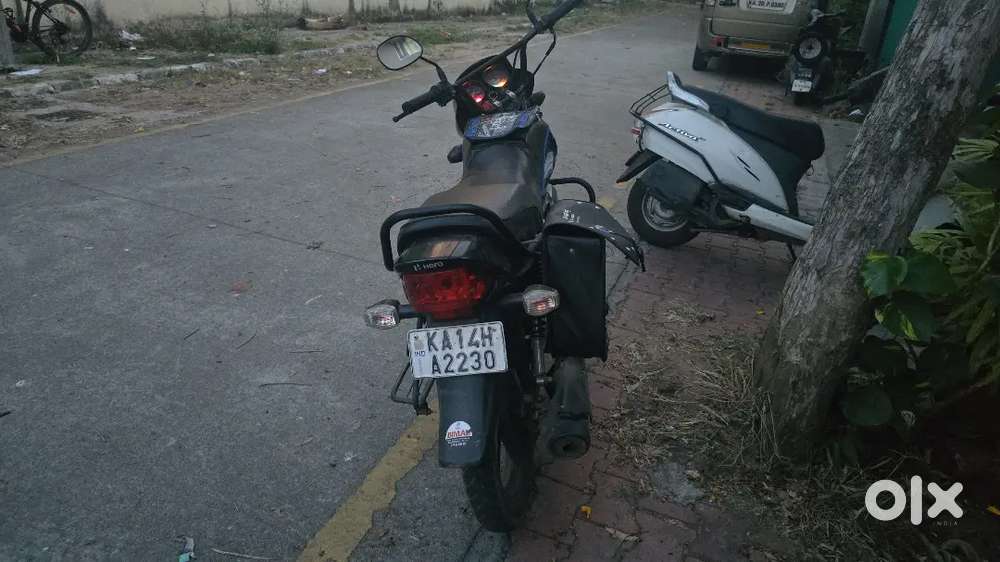 HF 100 SHOWROOM MAINTAINED