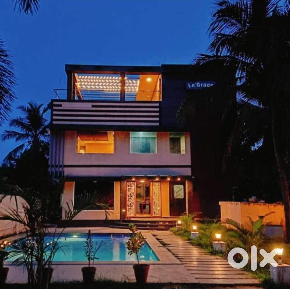 Front Office Executive