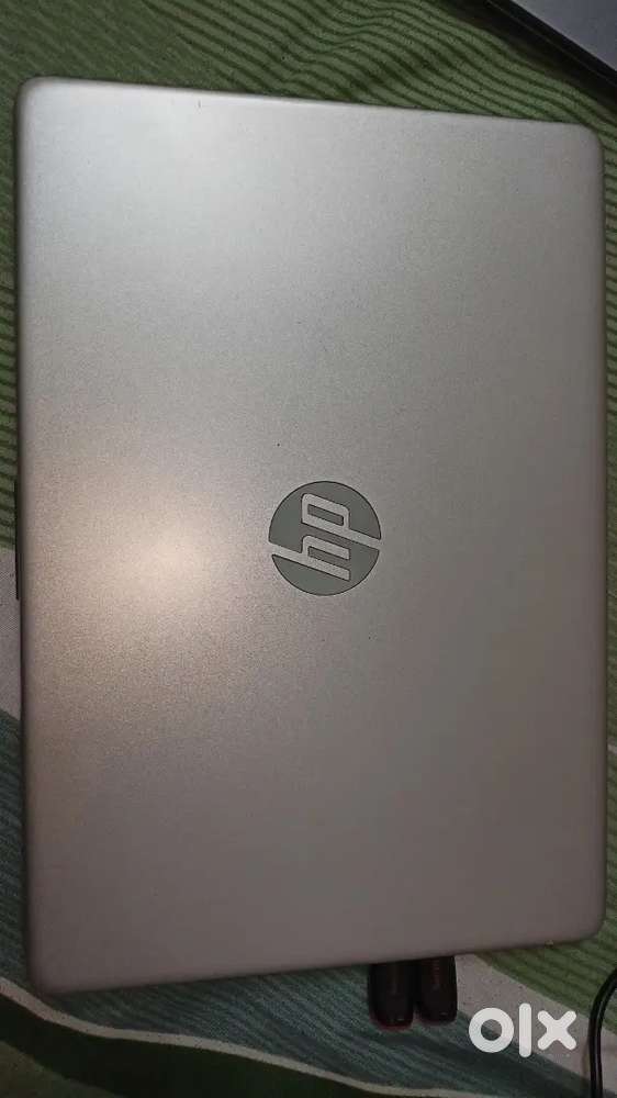 HP 14S AMD Ryzen 5 Processor with original bill nd accessories