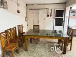 Dinding table with 6 chairs