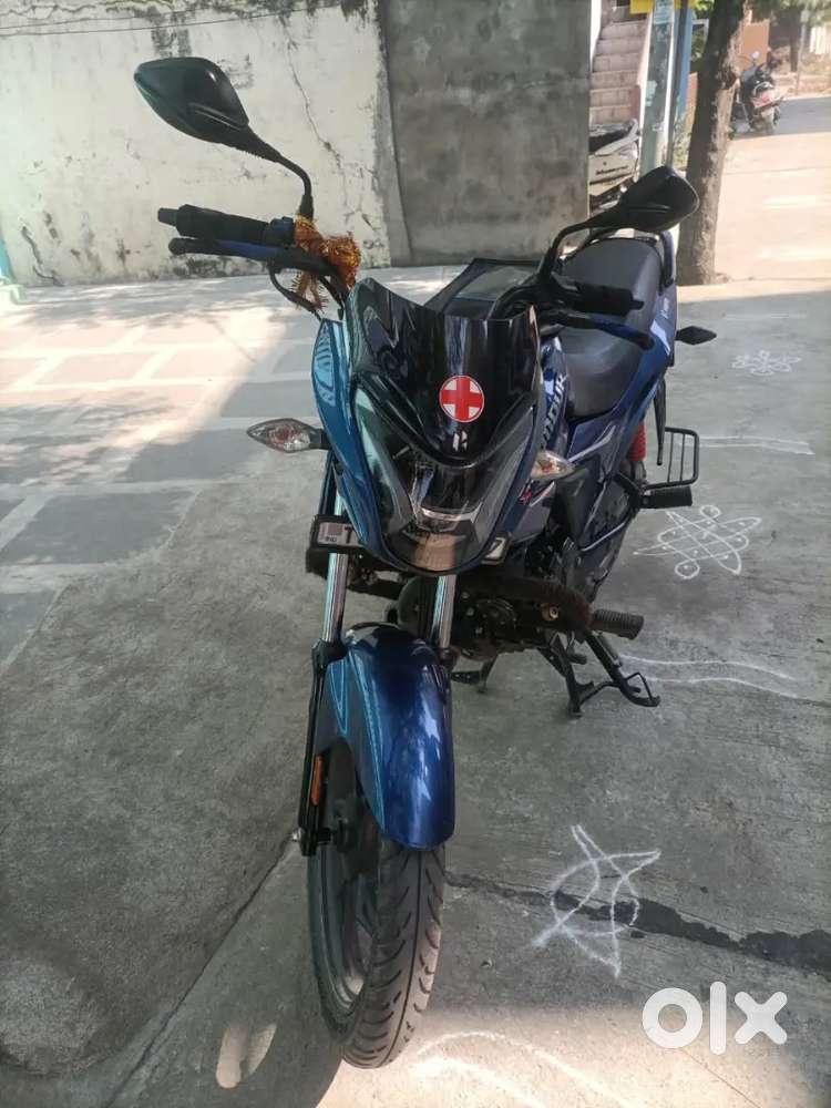 Glamour X TEC 125 CC BIKE