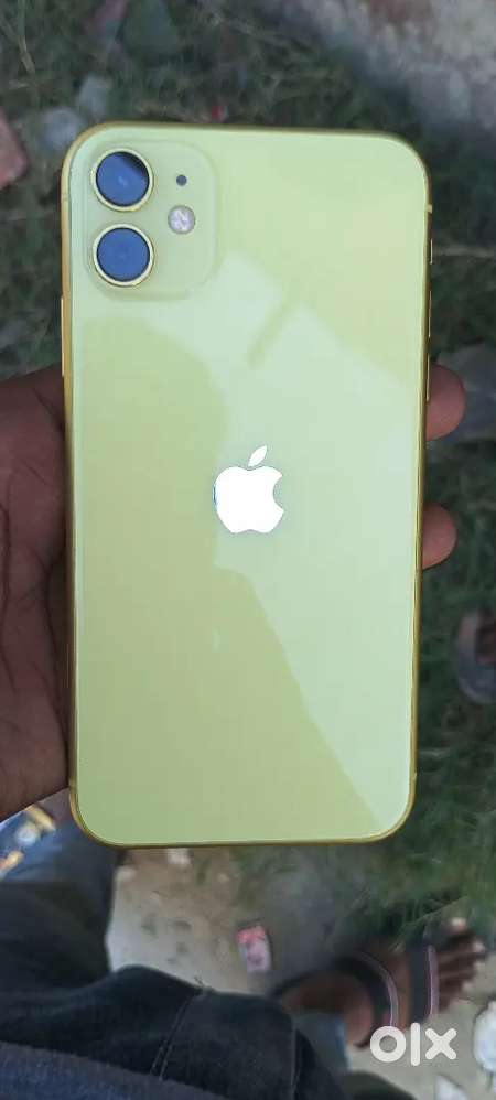4/64/ phone new condition me