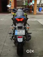 Fully functional and single handed used Honda hornet