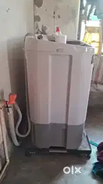 Look like new washing machine sell