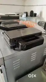 Sandwich griller , sandwich maker,