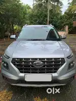 Hyundai Venue 2021 Petrol 20000 Km Driven