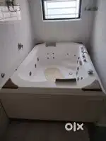 Bath tub white color Jaccuzi massager with under water lighting