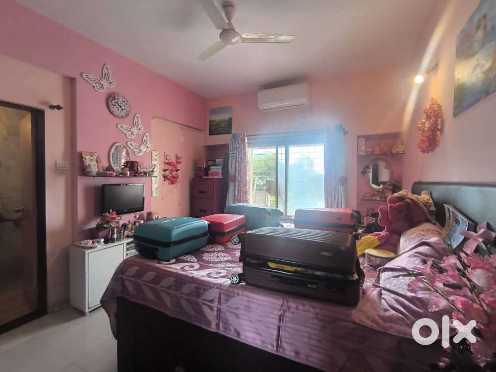 3bhk urgent sell,1.42cr baner pancard road