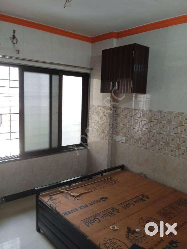 2 BHK Apartment in Mira Road (E)