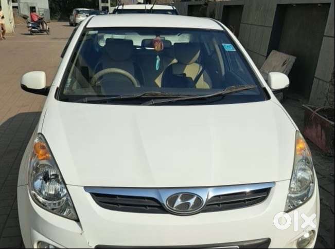 Hyundai i20 2011 CNG & Hybrids Well Maintained