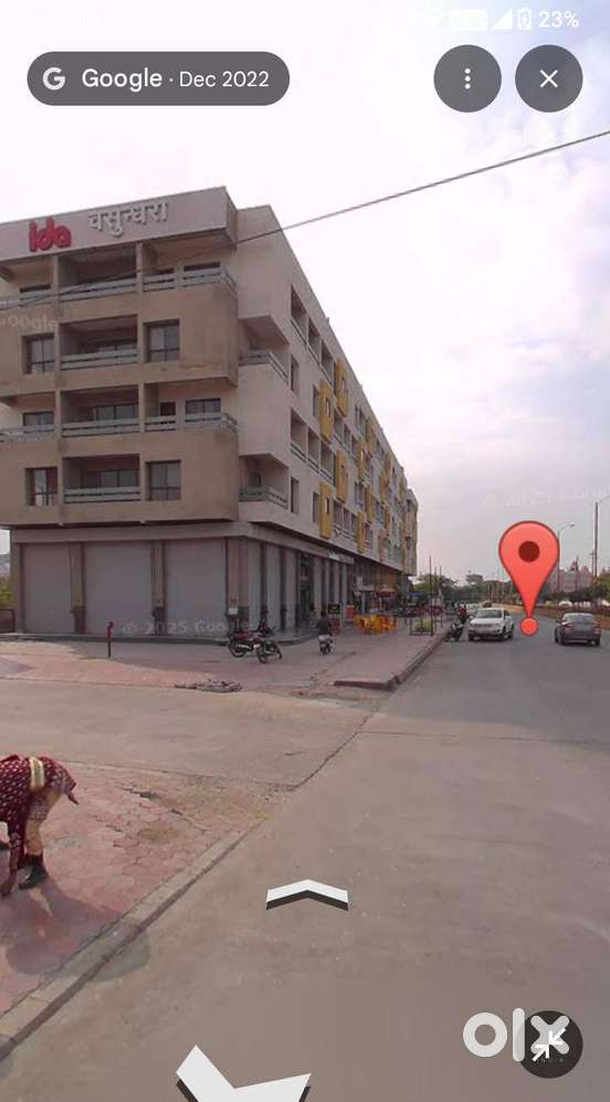 nearest-134 primelocation star square,bypass ,tinkus,mainroad ka palta