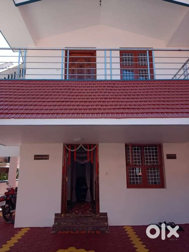 Spacious 2BHK in prime Location