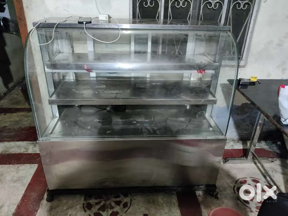 Cake counter