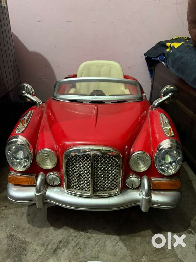 Kids battery car
