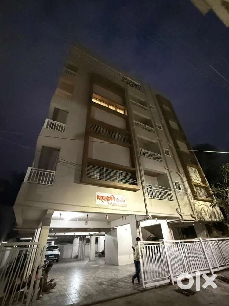 Seprat car parking school college near