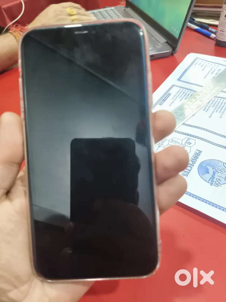 iPhone 11 , 128 gb