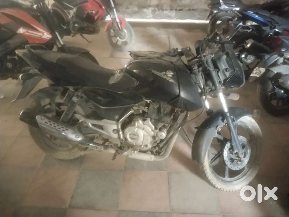 Pulser 150 ,2013 model papers available petrol