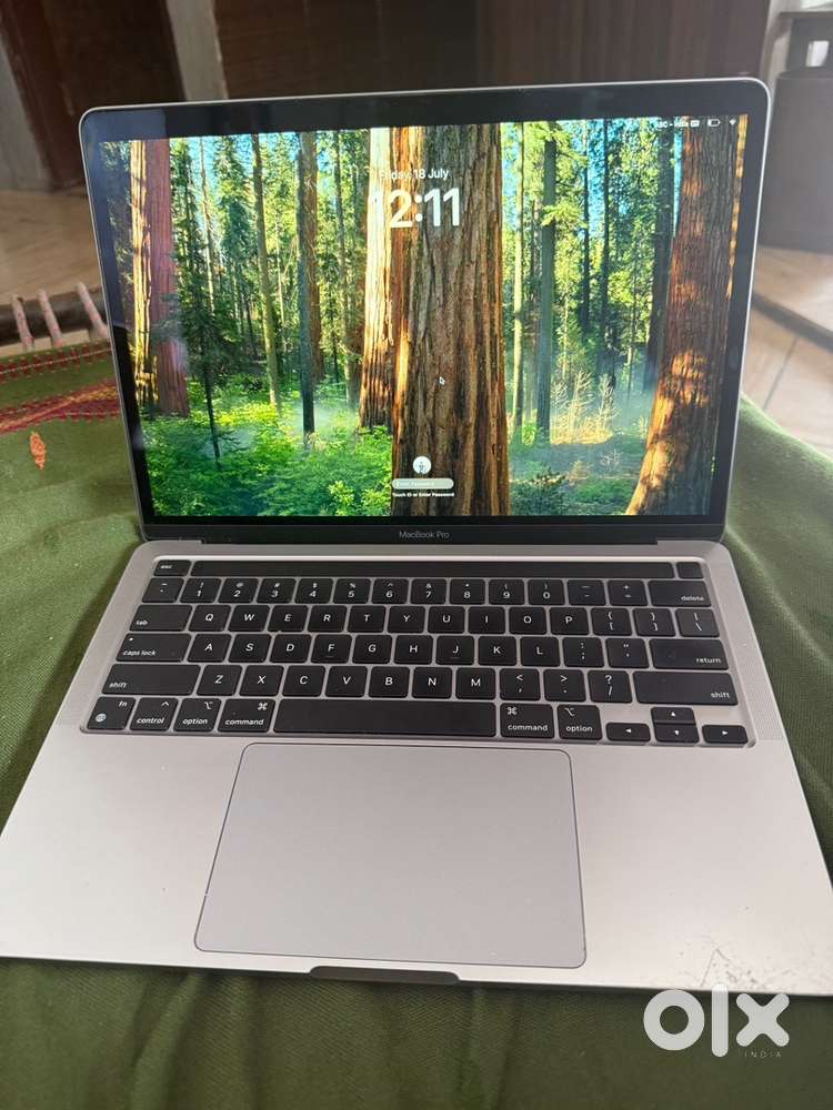 Macbook pro m1 512gb 8gb