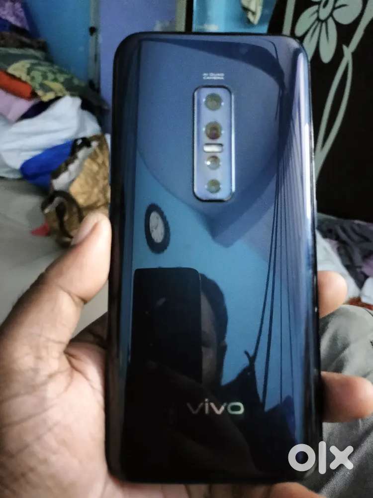 Vivo v 17 pro