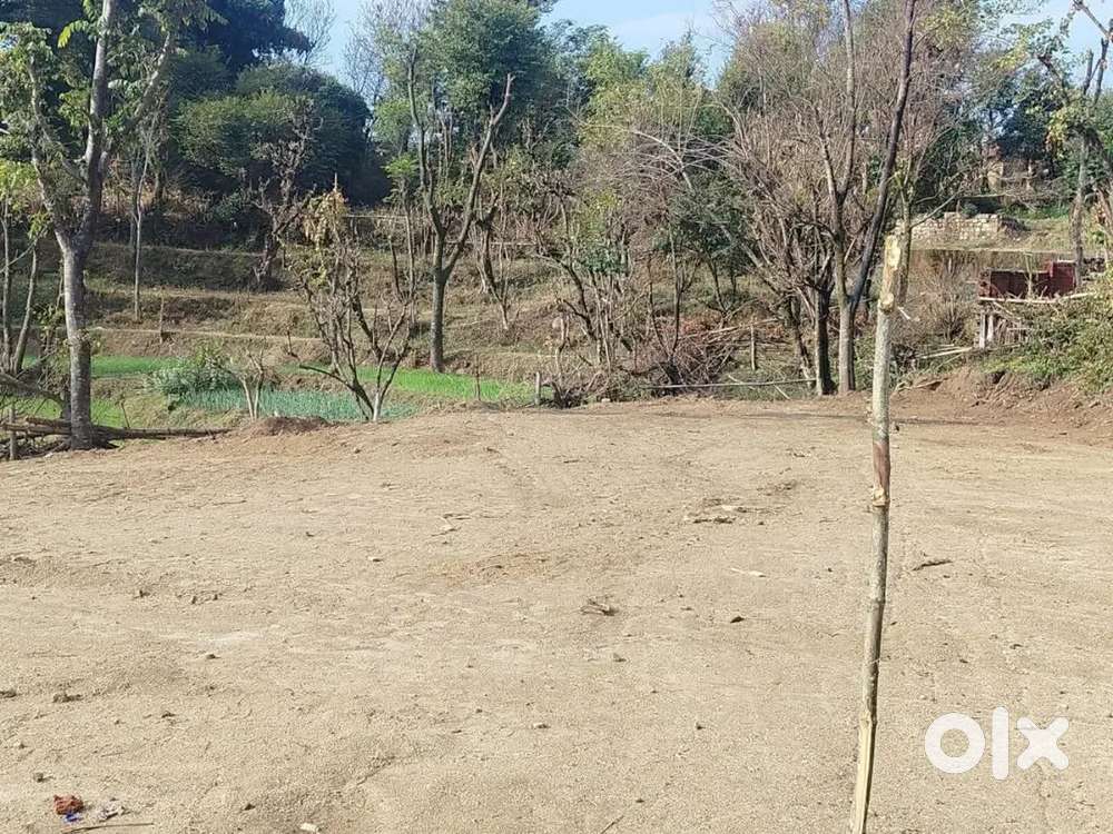 Plote for sale.lower bus stop. Bhawarna