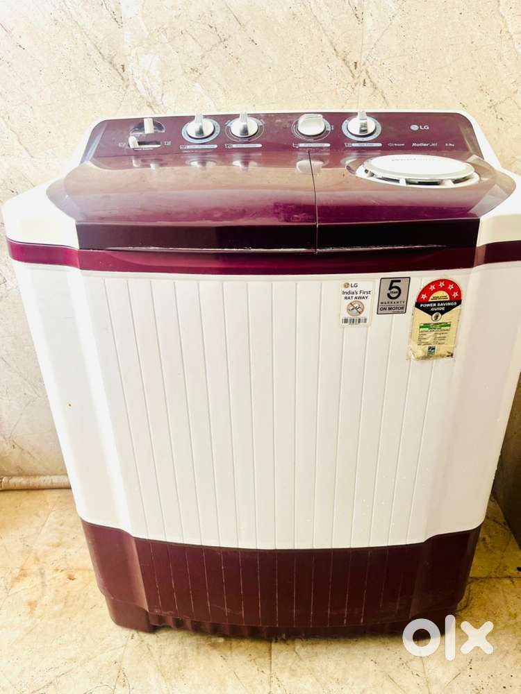 LG Semi automatic washing machine