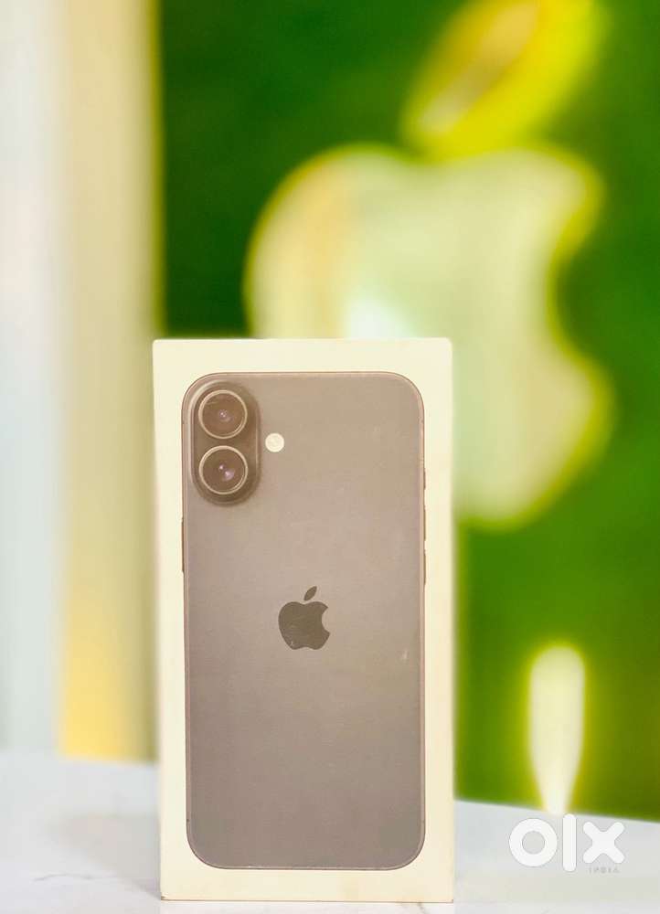 16 PLUS 256GB SEALED WITH 1 YEAR APPLE WARRANTY