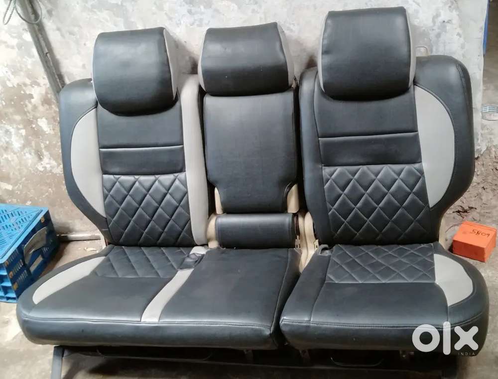 Good condition center set