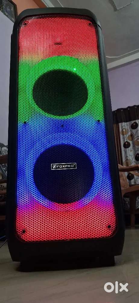 New Big home theatre system heavy Bass 200Watt 2pc wireless mic