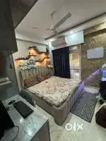 2bhk flat km rent main paye behtreen ghar