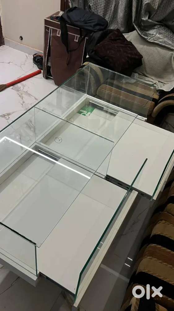 Glass slide display table/ Counter