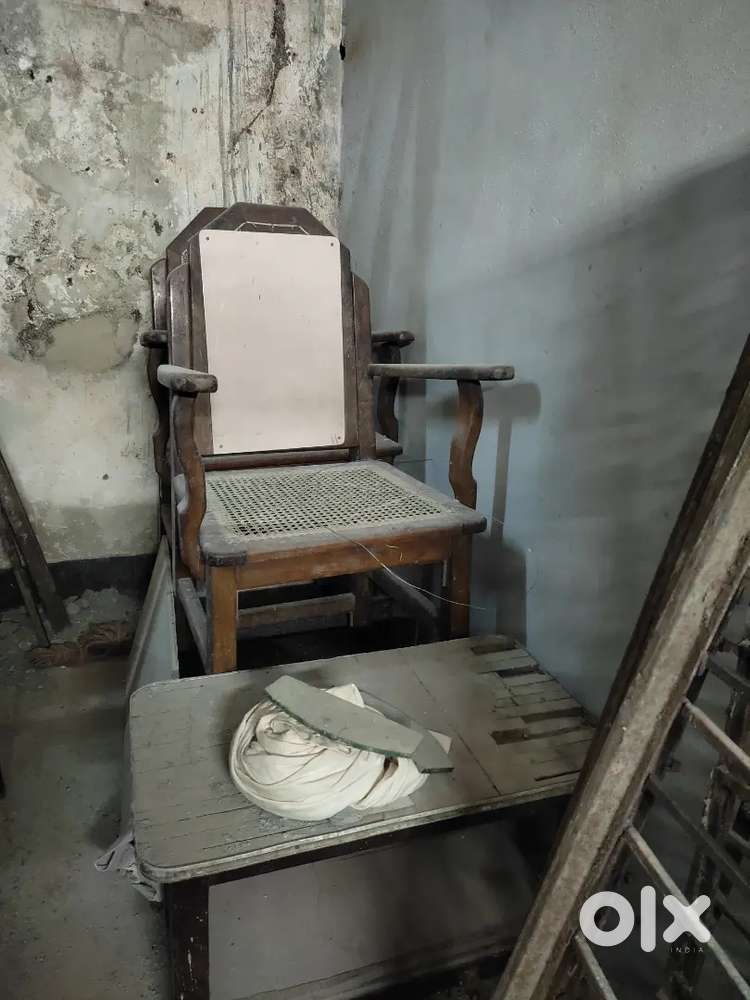 Teak wood High Chairs