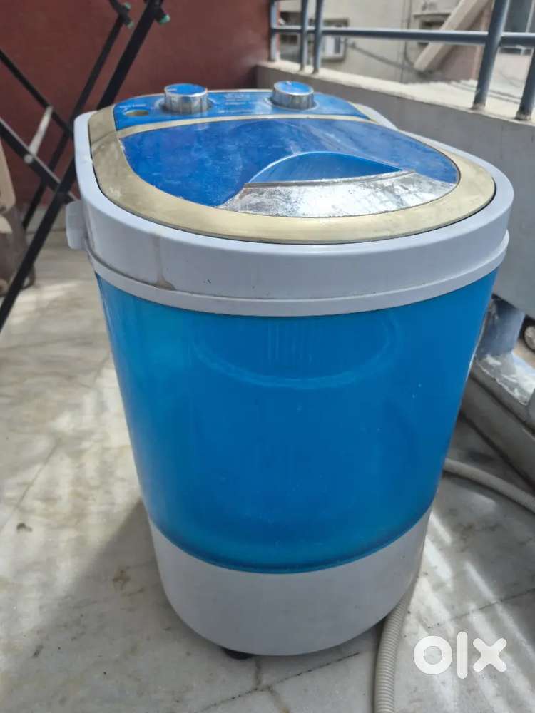 Small mini washing machine