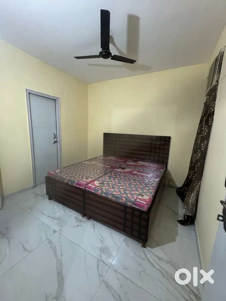 For rent 1bhk furnished in Savitry Greens VIP Road Zirakpur