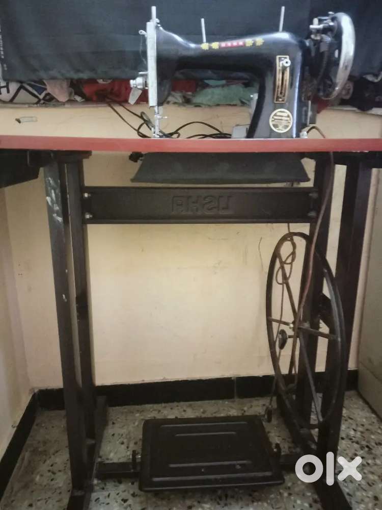 Tailoring machine