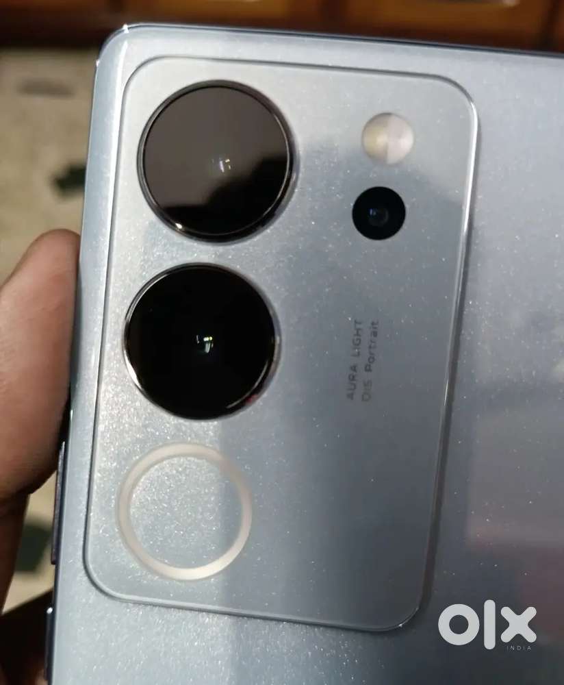 vivo v29 pro 5g (16 gb ram+256 gb rom)brand new ,,,just 1 year