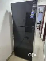 Hitachi 451 Ltr Double door