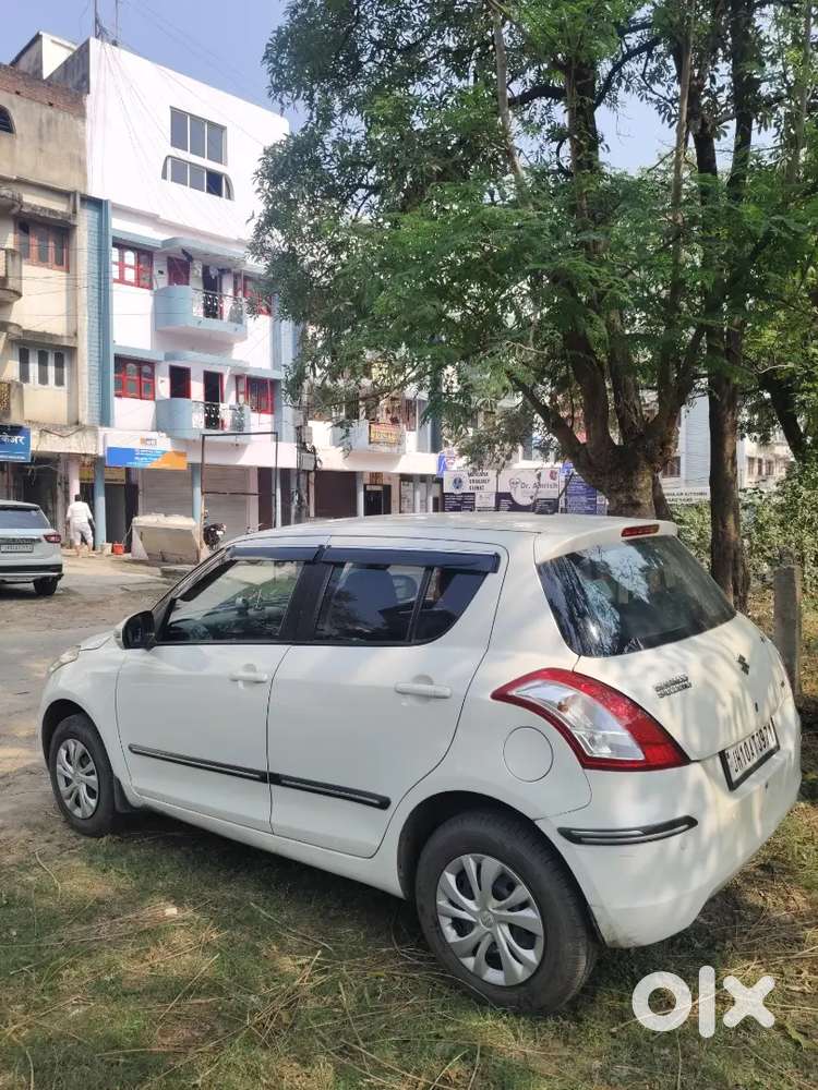 Maruti Suzuki Swift 2015 Diesel 75000 Km Driven