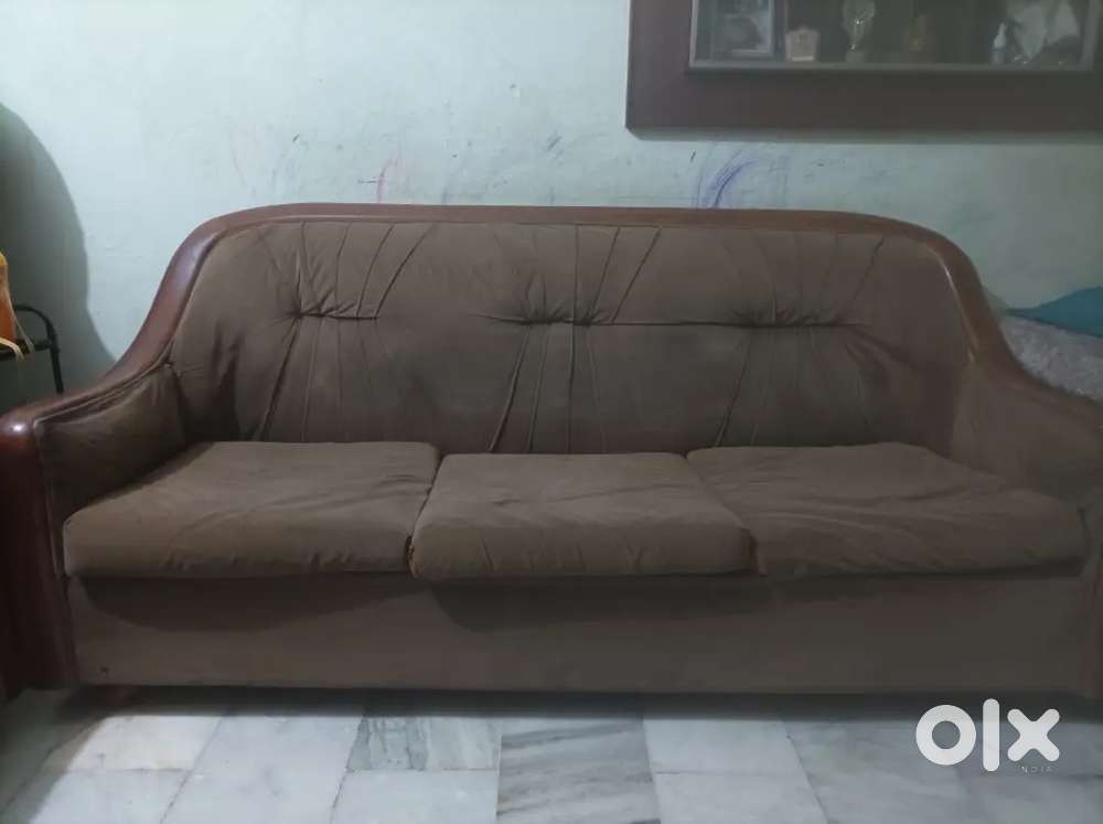 Sofa set 5 Seater