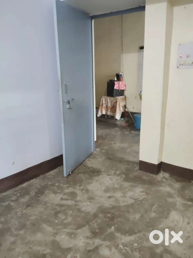 Room for female or students