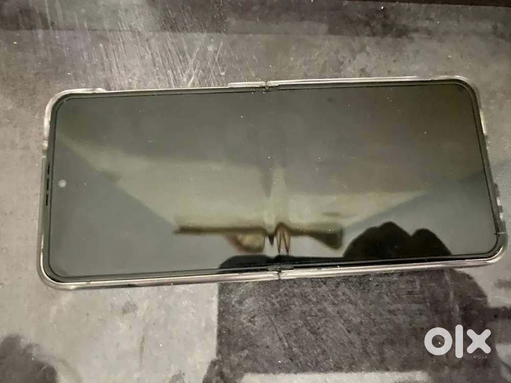 Z Flip 4 256gb just like brand new