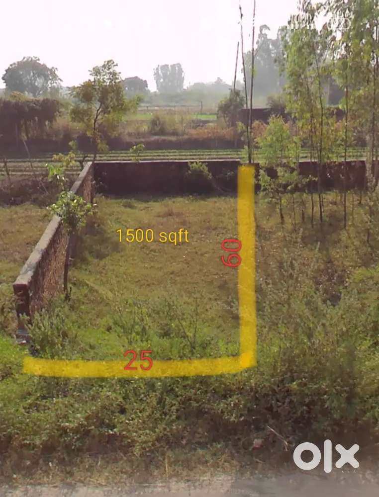 On road plot In rasoolpur