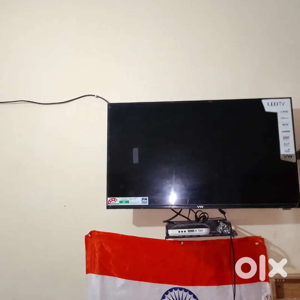 LED TV1500
