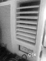 HITACHI A/C 1TON VERI GOOD CONDITION