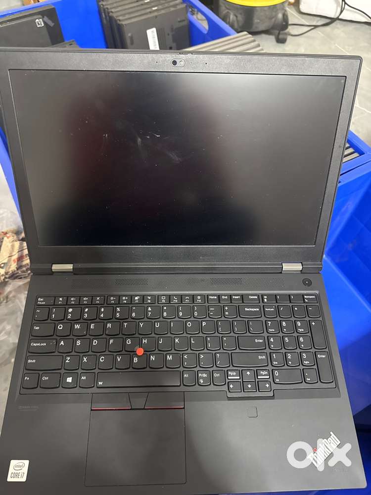 Lenovo workstation i7 10th 32gb ram