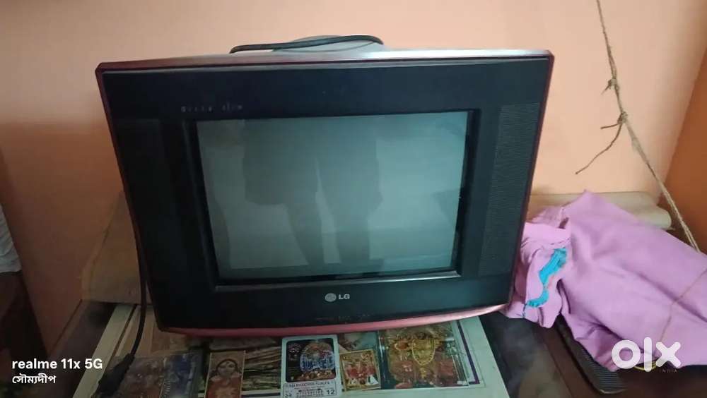 CRT LG TV OLD