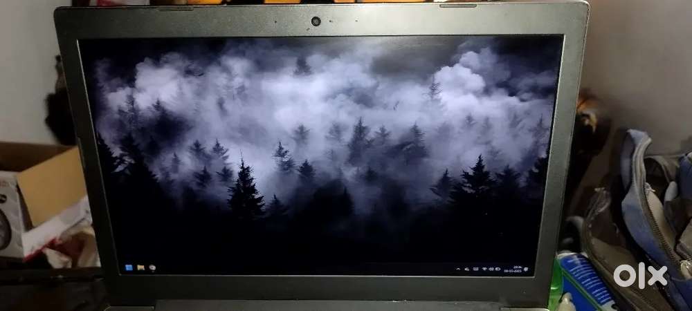 Lenovo ideapad 520 (8 ram/2tb hdd/128 gb ssd)