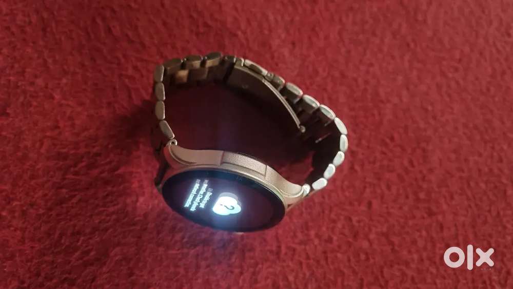 Smart watch  pebble company ,bill box,