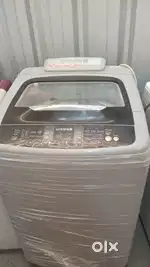 Second hand shop washing machine toplod